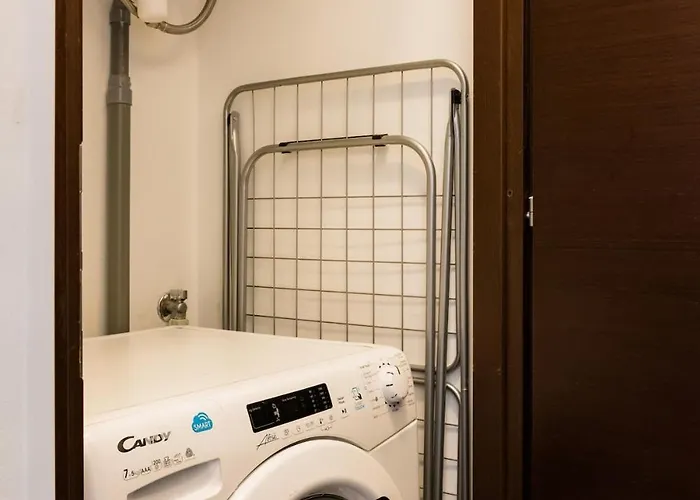 Air Conditioned Apartment, 3 Min Walk To The Beaches, Garage Апартаменти *