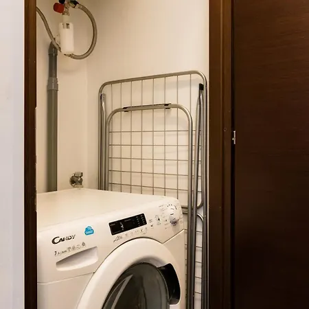 Air Conditioned Apartment, 3 Min Walk To The Beaches, Garage Apartamento *
