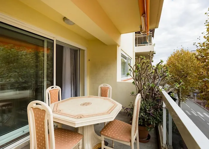 Appartement Air Conditioned Apartment, 3 Min Walk To The Beaches, Garage *